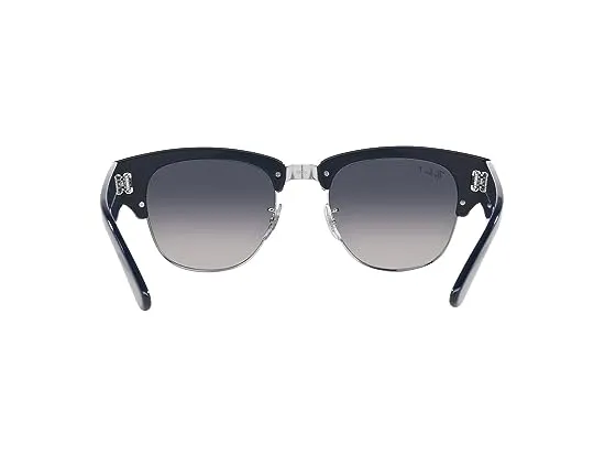 https://images.styletyx.com/images/0rb0316s-mega-clubmaster-ray-ban-707291049_4.webp