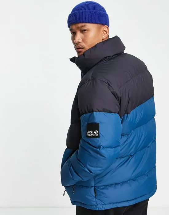 https://images.styletyx.com/images/365-fearless-down-puffer-jacket-in-blue-jack-wolfskin-1815314_3.webp