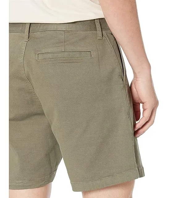 https://images.styletyx.com/images/7-chino-shorts-coolmax-athletic-fit-madewell-13676999_3.webp