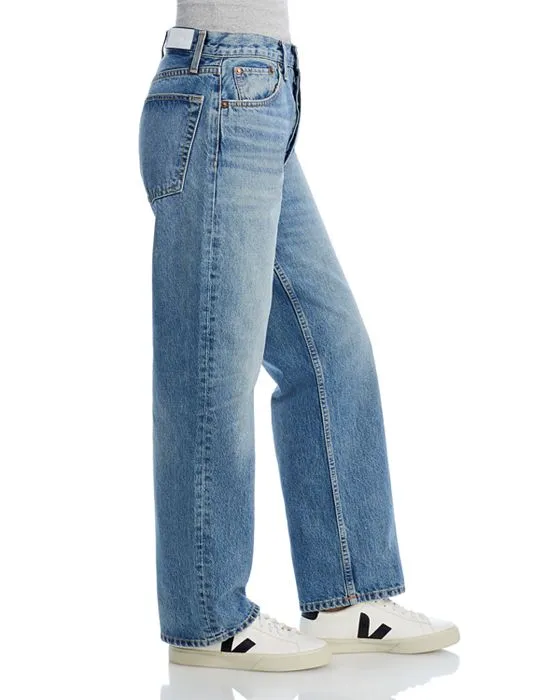 https://images.styletyx.com/images/90s-high-rise-straight-leg-jeans-in-vintage-pearl-redone-13327792_3.webp