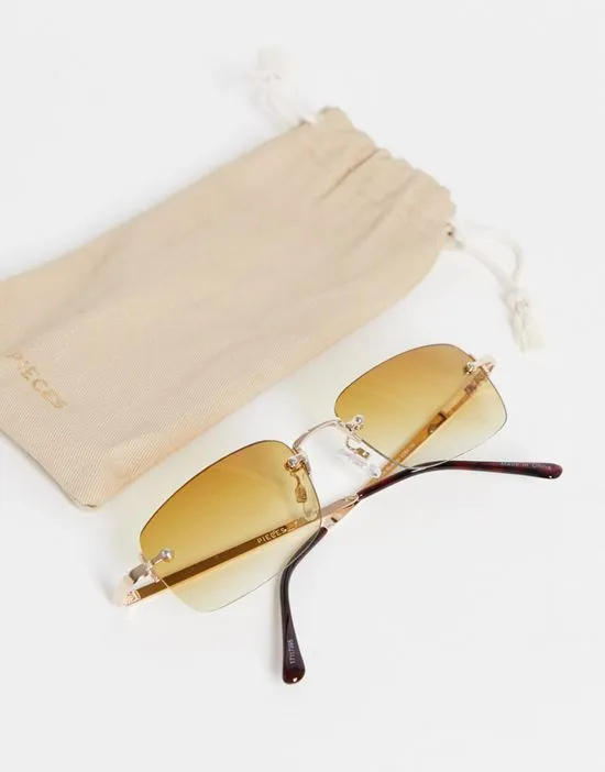 https://images.styletyx.com/images/90s-square-sunglasses-with-tinted-lenses-in-beige-pieces-13093873_4.webp