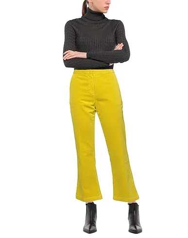 https://images.styletyx.com/images/acid-green-velvet-casual-pants-aspesi-13141599_2.webp