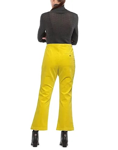 https://images.styletyx.com/images/acid-green-velvet-casual-pants-aspesi-13141599_3.webp