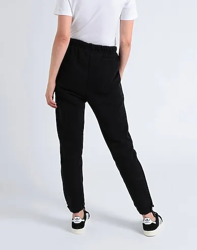 https://images.styletyx.com/images/adidas-originals-low-c-slit-pant-black-women-s-casual-pants-adidas-2975869_3.webp