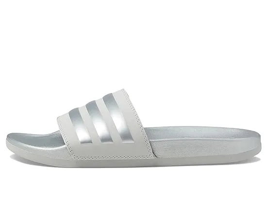 https://images.styletyx.com/images/adilette-comfort-adidas-13027435_4.webp