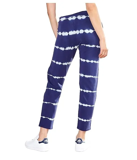 https://images.styletyx.com/images/adrien-joggers-navy-tie-dye-hatley-1908201_2.webp