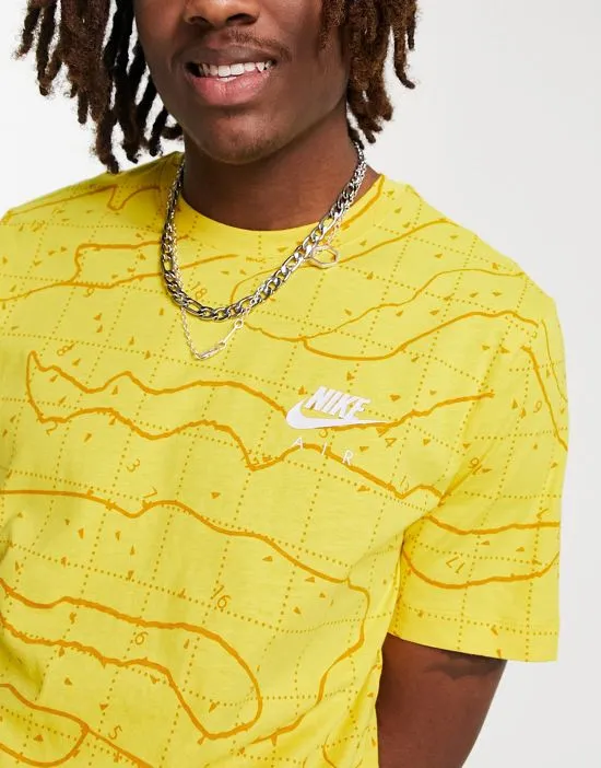 https://images.styletyx.com/images/air-graphic-logo-t-shirt-in-yellow-nike-2568193_3.webp