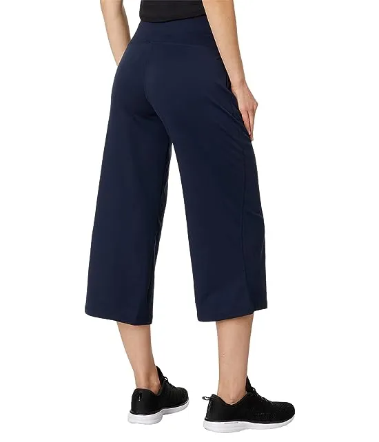 https://images.styletyx.com/images/airbrush-wide-leg-crop-pants-jockey-active-13391751_2.webp