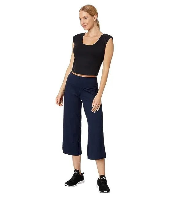 https://images.styletyx.com/images/airbrush-wide-leg-crop-pants-jockey-active-13391751_4.webp