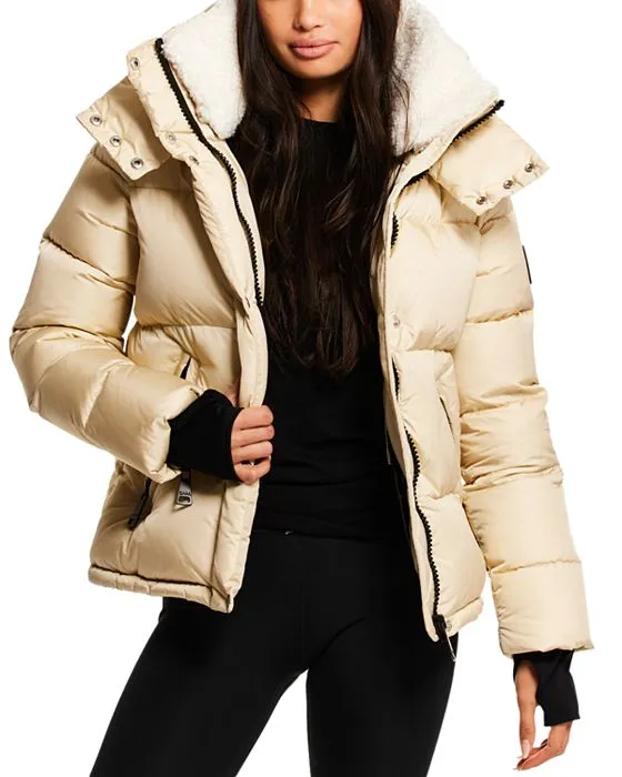 https://images.styletyx.com/images/alex-hooded-puffer-coat-sam-2729019_4.webp