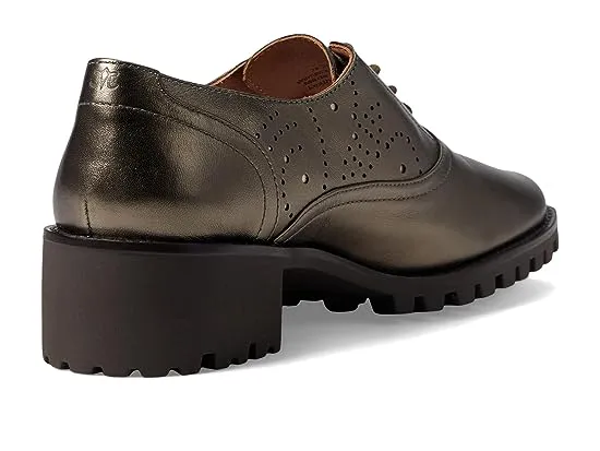https://images.styletyx.com/images/alice-brogue-oxford-johnston-murphy-1959684868_5.webp