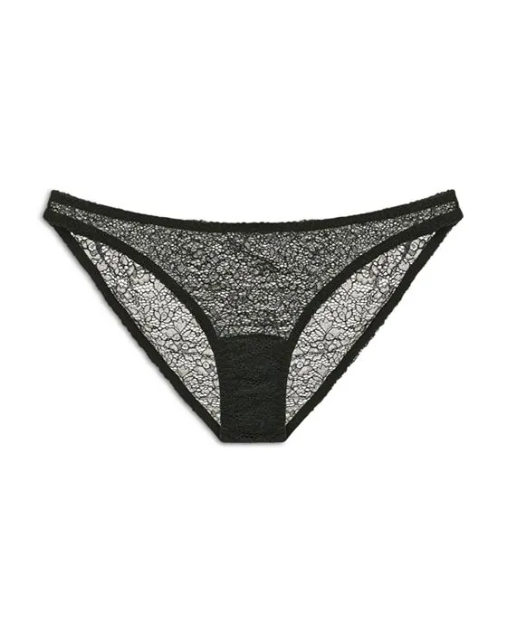https://images.styletyx.com/images/alix-lace-bikini-journelle-1827308_5.webp