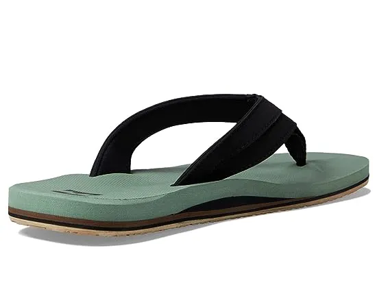 https://images.styletyx.com/images/all-day-impact-sandal-billabong-13075200_5.webp