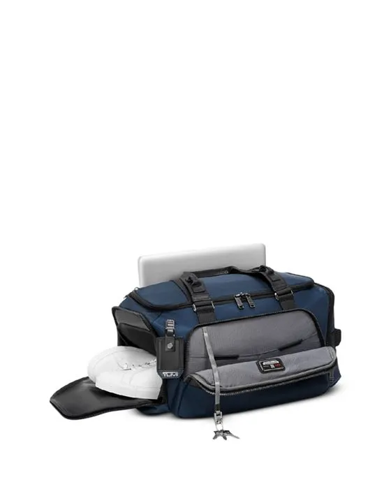 https://images.styletyx.com/images/alpha-bravo-mason-duffel-bag-tumi-2096284_3.webp