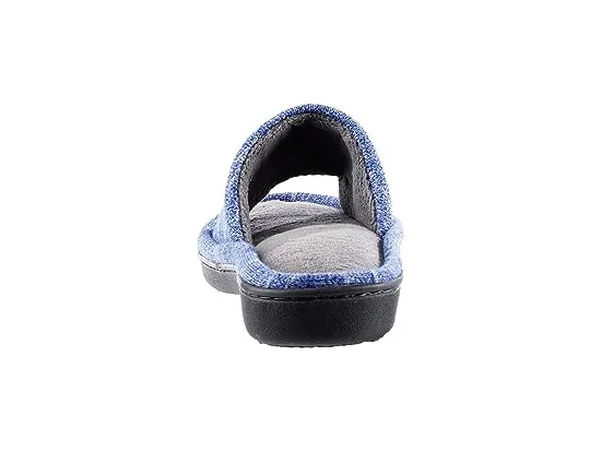 https://images.styletyx.com/images/andrea-slide-slipper-isotoner-1036946712_5.webp
