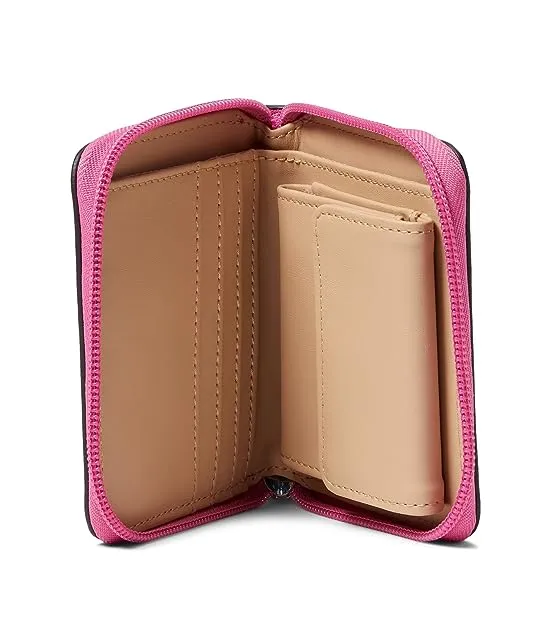 https://images.styletyx.com/images/antionetta-top-handle-wallet-nine-west-13383106_3.webp