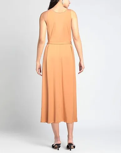 https://images.styletyx.com/images/apricot-jersey-long-dress-5preview-3132189_3.webp