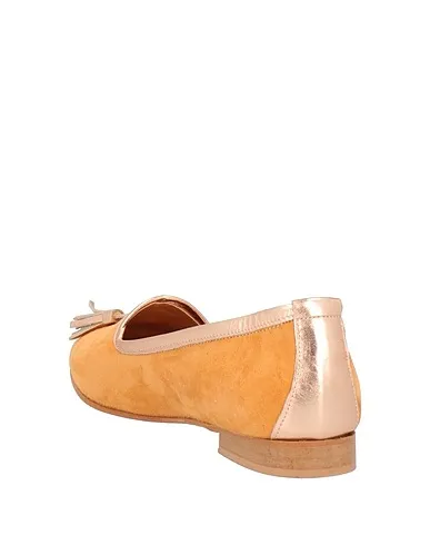 https://images.styletyx.com/images/apricot-leather-loafers-islo-isabella-lorusso-997852041_3.webp