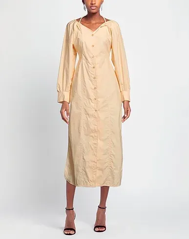 https://images.styletyx.com/images/apricot-plain-weave-midi-dress-nanushka-13235492_2.webp