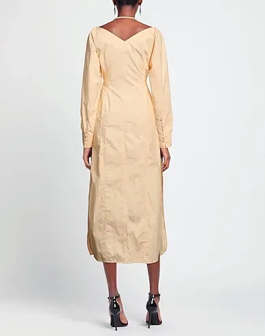 https://images.styletyx.com/images/apricot-plain-weave-midi-dress-nanushka-13235492_3.webp