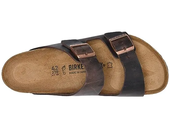 https://images.styletyx.com/images/arizona-oiled-leather-unisex-birkenstock-1919998_2.webp