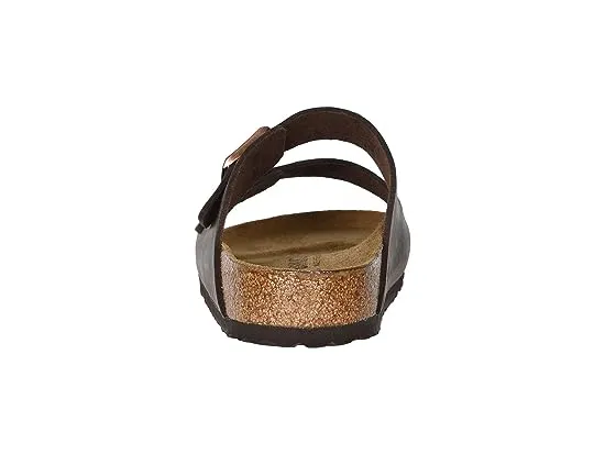 https://images.styletyx.com/images/arizona-oiled-leather-unisex-birkenstock-1919998_5.webp