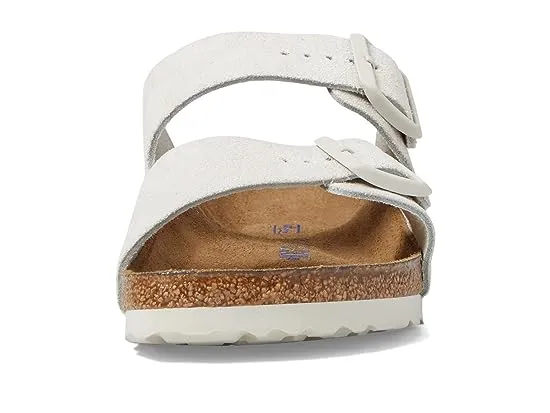 https://images.styletyx.com/images/arizona-soft-footbed-suede-unisex-birkenstock-1221743051_2.webp