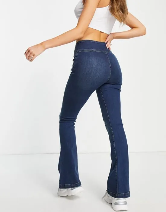 https://images.styletyx.com/images/asyou-90s-flare-jeans-with-deep-waistband-belt-in-mid-blue-asyou-1783057_2.webp