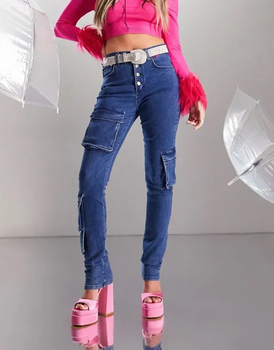https://images.styletyx.com/images/asyou-skinny-cargo-jean-in-indigo-asyou-3083697_3.webp