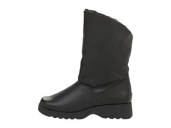 https://images.styletyx.com/images/avery-tundra-boots-1874573_4.webp