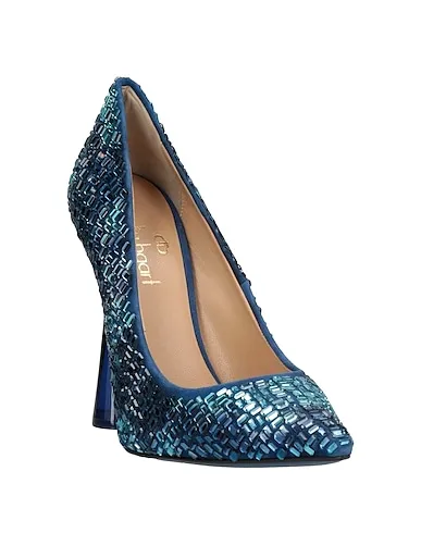 https://images.styletyx.com/images/azure-leather-pump-julia-haart-13415371_2.webp