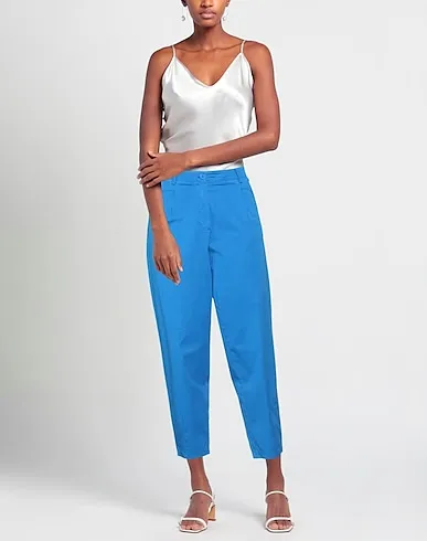 https://images.styletyx.com/images/azure-plain-weave-casual-pants-tpn-12917404_2.webp