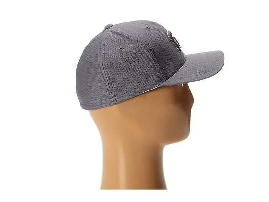 https://images.styletyx.com/images/b-bahamas-hat-travismathew-1998444_4.webp