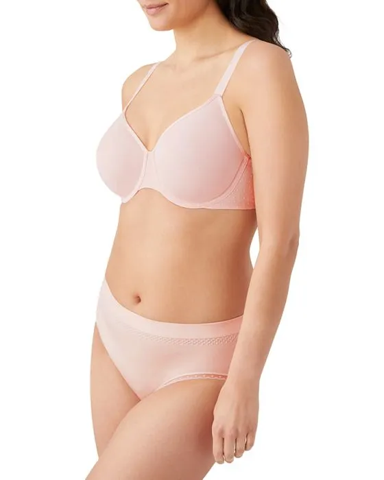 https://images.styletyx.com/images/back-appeal-minimizer-bra-wacoal-1818922_4.webp