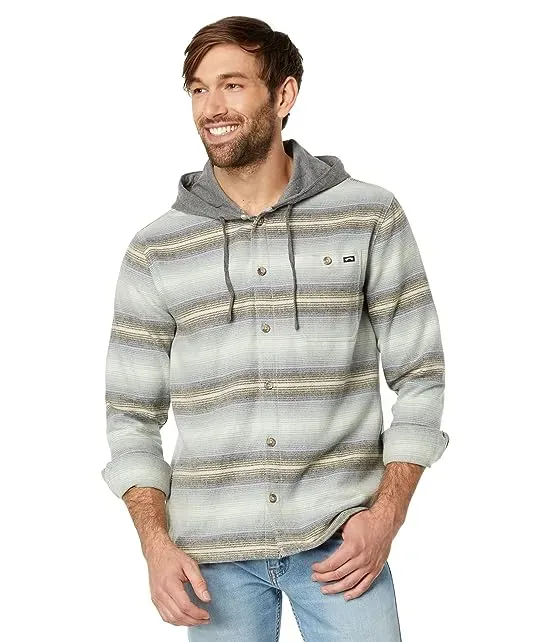 https://images.styletyx.com/images/baja-flannel-billabong-13271150_1.webp
