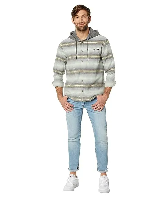 https://images.styletyx.com/images/baja-flannel-billabong-13271150_4.webp
