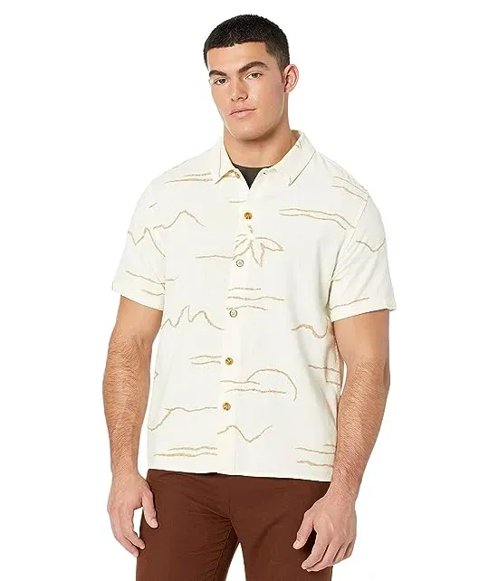 https://images.styletyx.com/images/bays-short-sleeve-shirt-rhythm-1005748928_1.webp