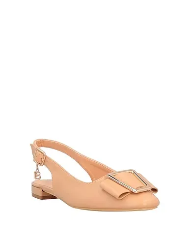 https://images.styletyx.com/images/beige-ballet-flats-laura-biagiotti-2542241_2.webp