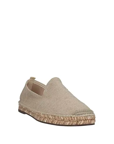 https://images.styletyx.com/images/beige-canvas-espadrilles-gaimo-12958669_2.webp