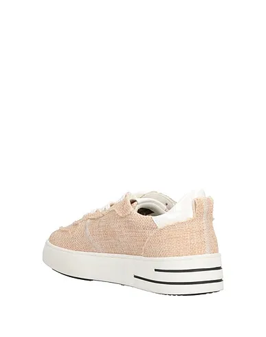 https://images.styletyx.com/images/beige-canvas-sneakers-hide-jack-3093437_3.webp