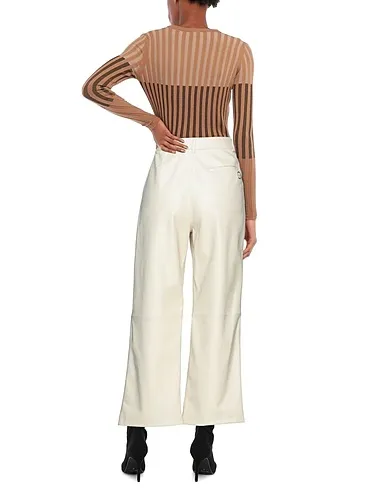 https://images.styletyx.com/images/beige-casual-pants-pinko-1677203_3.webp