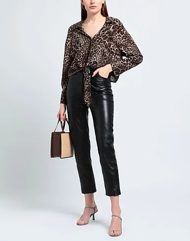 https://images.styletyx.com/images/beige-crepe-patterned-shirts-blouses-mariuccia-2895802_2.webp
