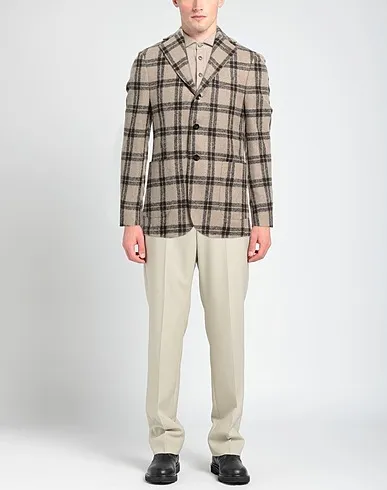 https://images.styletyx.com/images/beige-flannel-blazer-sartitude-napoli-726442612_2.webp
