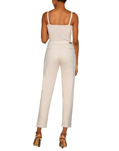 https://images.styletyx.com/images/beige-gabardine-casual-pants-kontatto-1135160650_3.webp