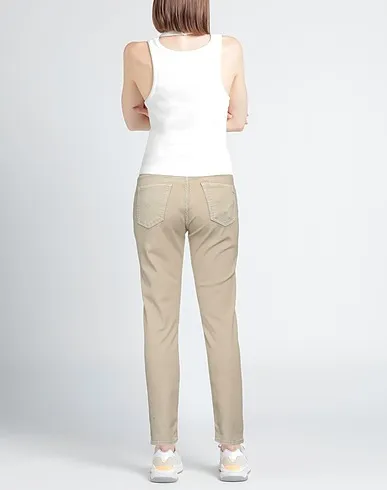 https://images.styletyx.com/images/beige-gabardine-casual-pants-replay-1492635102_3.webp