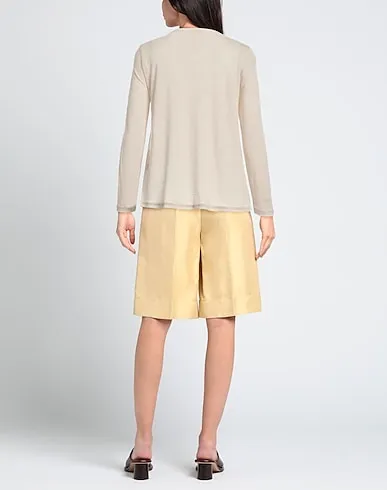 https://images.styletyx.com/images/beige-knitted-blouse-whyci-1251638121_3.webp