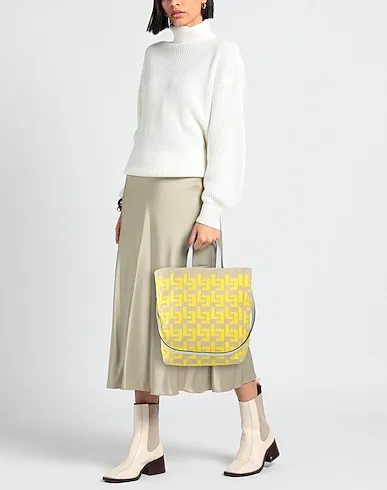 https://images.styletyx.com/images/beige-knitted-handbag-liviana-conti-1908010985_3.webp