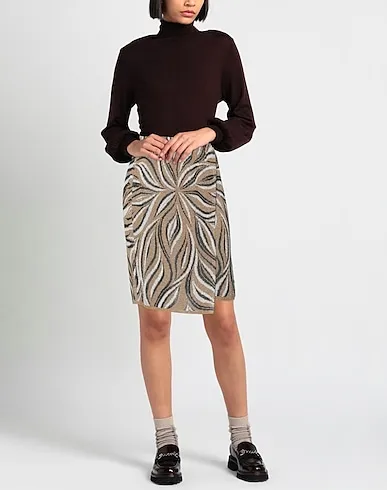 https://images.styletyx.com/images/beige-knitted-mini-skirt-viki-and-3212188_2.webp