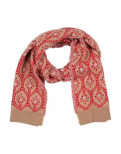https://images.styletyx.com/images/beige-knitted-scarves-and-foulards-be-blumarine-3161581_1.webp