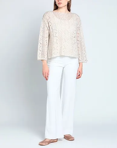 https://images.styletyx.com/images/beige-knitted-sweater-lfdl-932270326_2.webp
